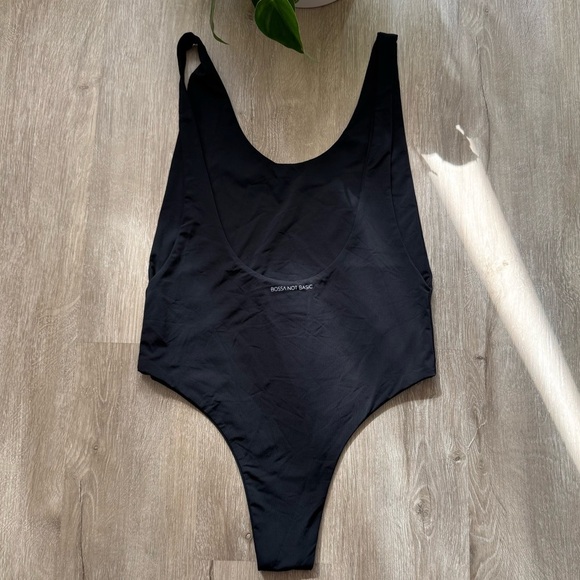 BOSSA Black BOSSA not Basic Black One Piece Swimsuit Bathing Suit - Picture 4 of 4